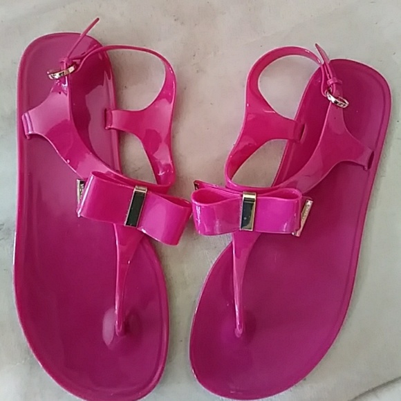 Michael Kors Sandals - Picture 4 of 4